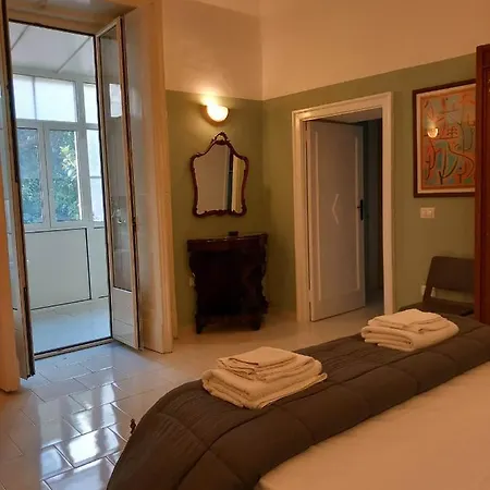 Apartment Santa Chiara Spaccanapoli *