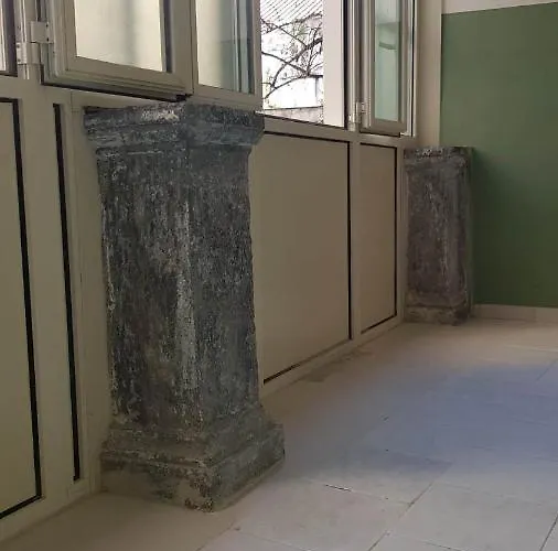 Апартаменты Santa Chiara Spaccanapoli *